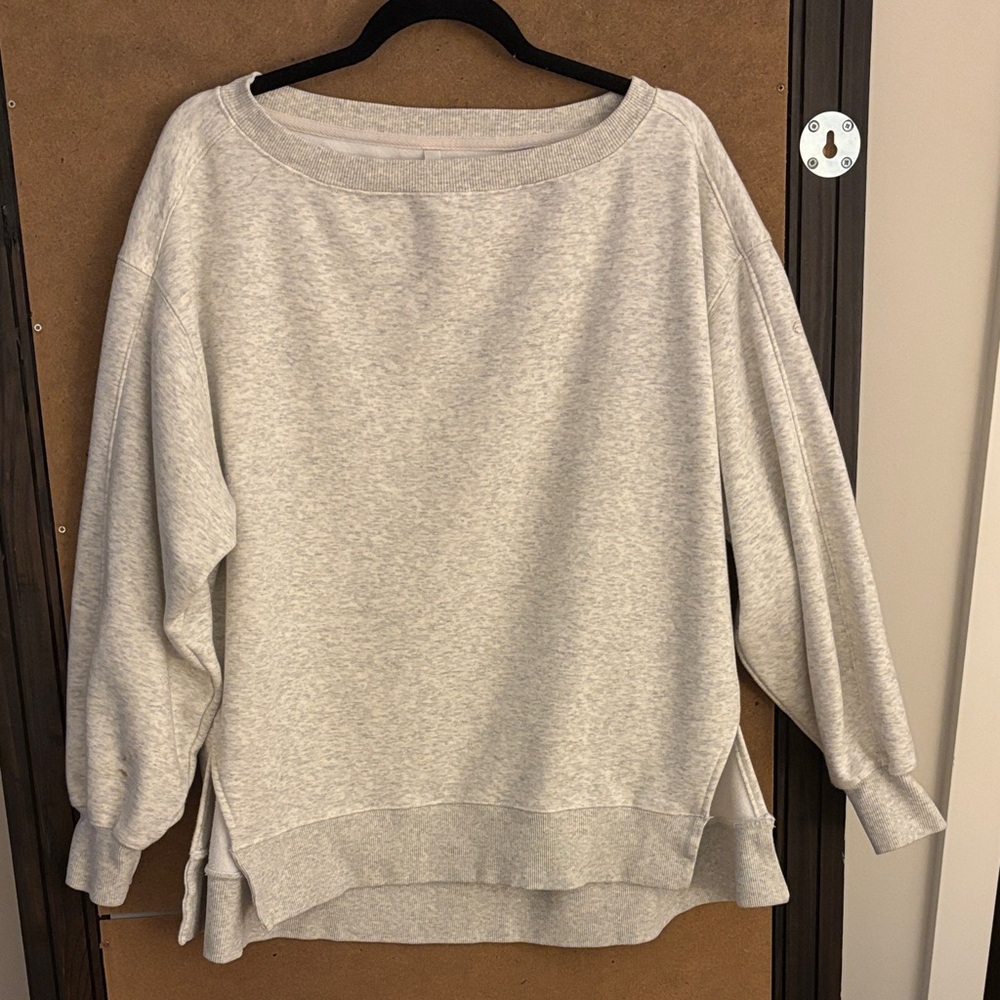 Fabletics Light Gray Crew Neck Sweater